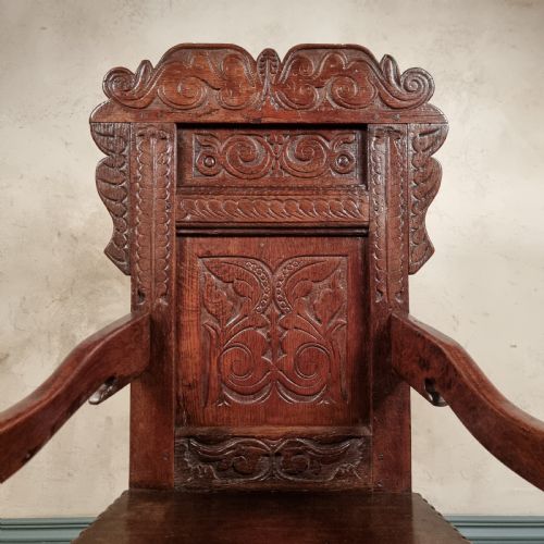 A 17TH CENTURY WAINSCOT CHAIR - ADDITIONAL PHOTO 1