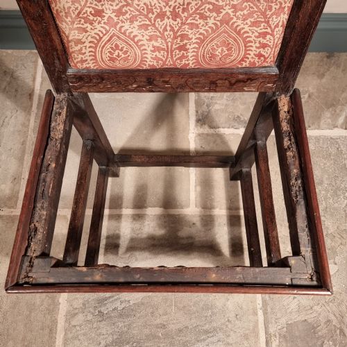 A 17TH CENTURY CHAIR - ADDITIONAL PHOTO 3