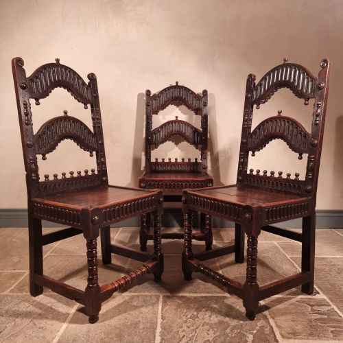 A SET OF SIX 17TH CENTURY STYLE DERBYSHIRE CHAIRS - ADDITIONAL PHOTO 7