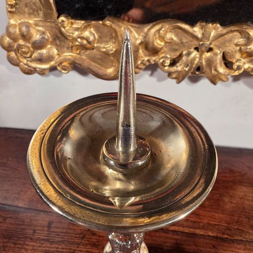 A PAIR OF 18TH CENTURY PRICKET CANDLESTICKS - ADDITIONAL PHOTO 8