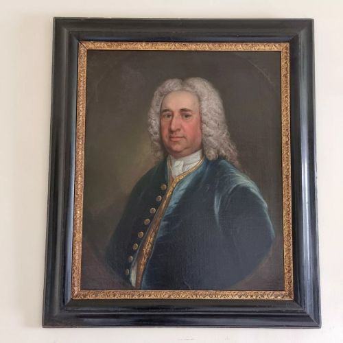 AN 18TH CENTURY PORTRAIT OF A GENTLEMAN
