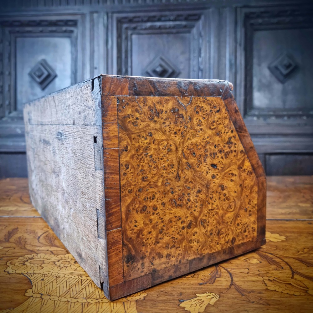 An early 18th century burr walnut jewelery chest. View VI