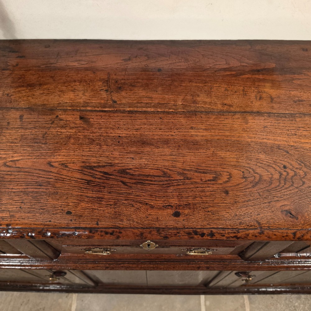 An early 18th century dresser base. View VII