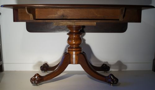 QUALITY MAHOGANY PEDESTAL SUPPORT PEMBROKE TABLE WITH FINE CLAW FEET CIRCA 1840 - ADDITIONAL PHOTO 5