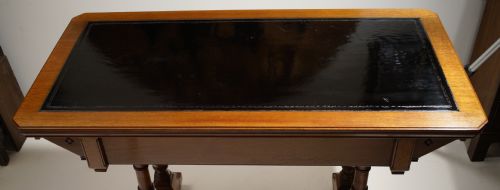 WALNUT CENTERWRITING TABLE CIRCA 1880S - ADDITIONAL PHOTO 2