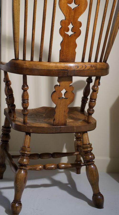 A MID NINETEENTH CENTURY YORKSHIRE WINDSOR CHAIR - ADDITIONAL PHOTO 2