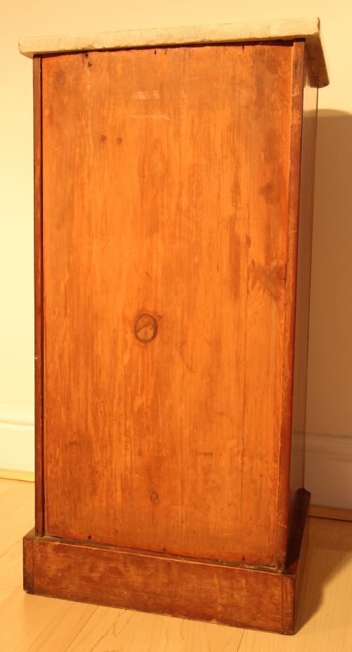 MAHOGANY BEDSIDE CUPBOARD - ADDITIONAL PHOTO 2