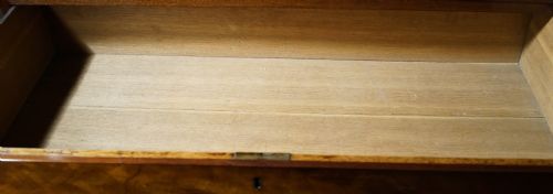 IMPOSING MAHOGANY CHEST OF DRAWERS OAK LINED CIRCA 1800S - ADDITIONAL PHOTO 3
