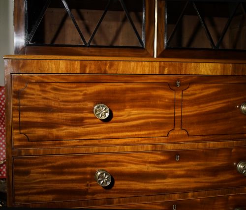 BOLDLY FIGURED MAHOGANY SECRETAIRE BOOKCASE - ADDITIONAL PHOTO 1