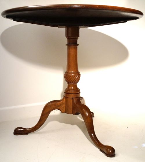 CIRCULAR ONE PIECE MAHOGANY TILT TOP TRIPOD TABLE - ADDITIONAL PHOTO 1