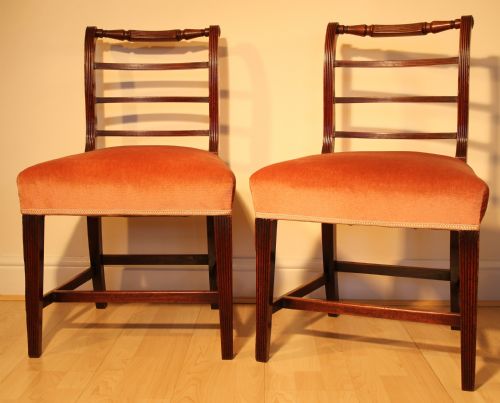 pair of late georgian mahogany chairs - CATEGORY: ANTIQUE CHAIRS - DATED 1800
