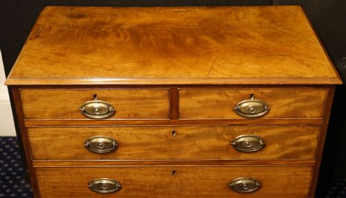 GOOD MAHOGANY CHEST OF TWO OVER THREE DRAWERS - ADDITIONAL PHOTO 1
