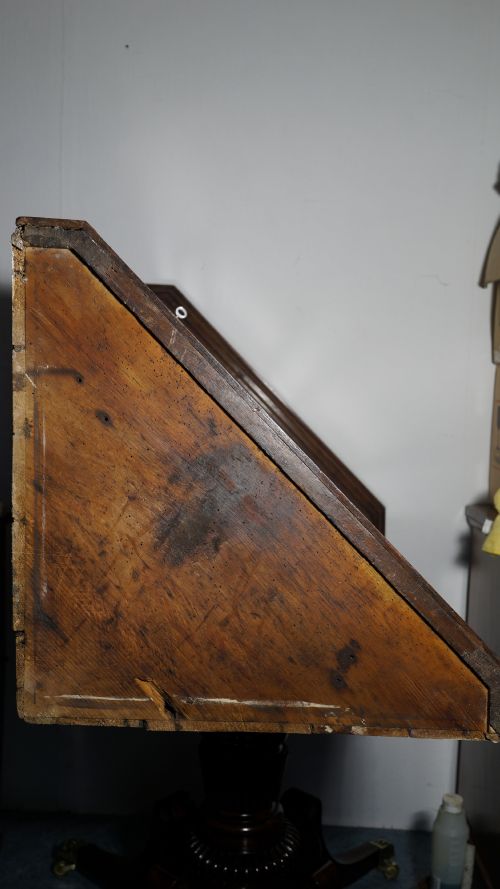 OAK CORNER COLLECTORS CUPBOARD CIRCA 1800S - ADDITIONAL PHOTO 2