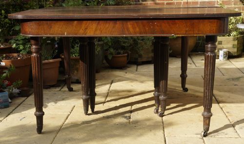 MAHOGANY EXTENDING DINING TABLE 1820S NEEDS LEAFS - ADDITIONAL PHOTO 3