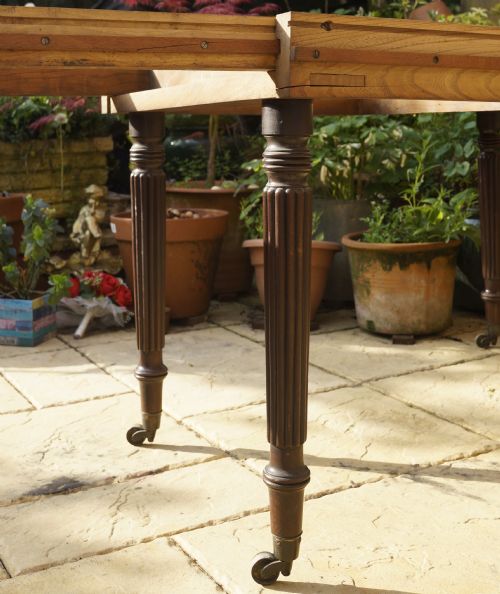 MAHOGANY EXTENDING DINING TABLE 1820S NEEDS LEAFS - ADDITIONAL PHOTO 4