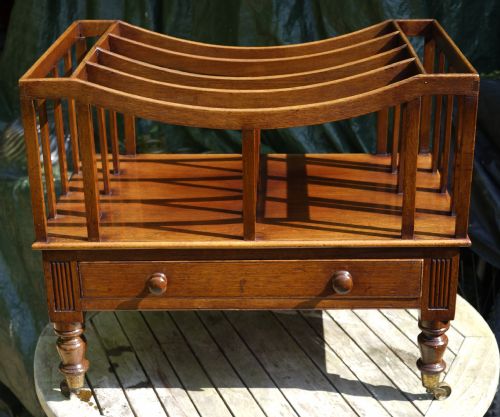 canterbury magazine rack in mahogany circa 1830s - CATEGORY: ANTIQUE MISCELLANEOUS - DATED 19TH CENTURY