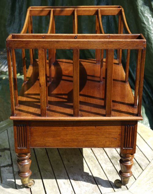 CANTERBURY MAGAZINE RACK IN MAHOGANY CIRCA 1830S - ADDITIONAL PHOTO 2