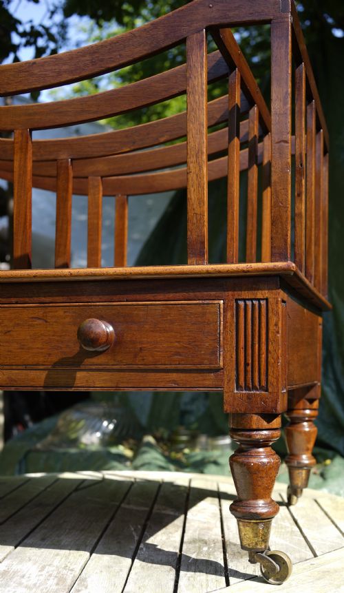 CANTERBURY MAGAZINE RACK IN MAHOGANY CIRCA 1830S - ADDITIONAL PHOTO 3