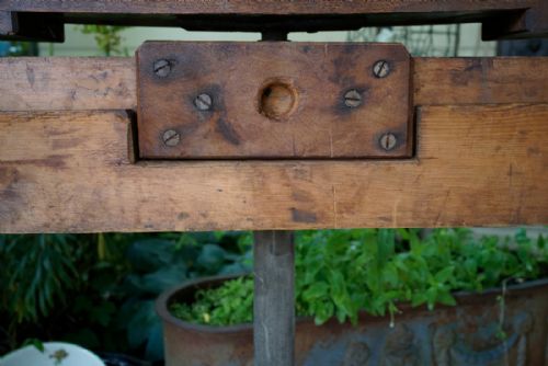 1830S MAHOGANY EXTENDING WINDOUT DINING TABLE BASE WITH VERY UNUSUAL WINDING MECHANISM - ADDITIONAL PHOTO 9