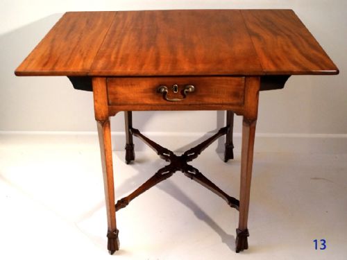 good period pembrokebreakfast table circa 1770 - CATEGORY: ANTIQUE TABLES - DATED GEORGIAN
