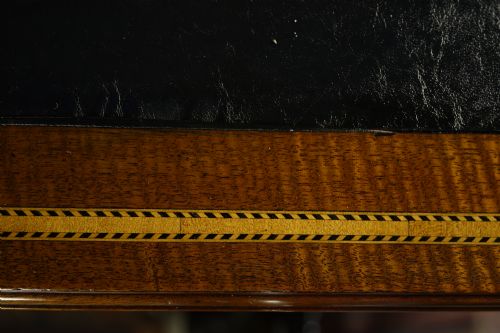 COMPACT SOLID MAHOGANY SINGLE SIDED PEDESTAL DESK WITH FINE INLAYS CIRCA 19001910 - ADDITIONAL PHOTO 2