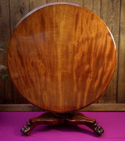 SOLID MAHOGANY 68 SEATER TILT TOP TABLE CIRCA 1840S - ADDITIONAL PHOTO 4