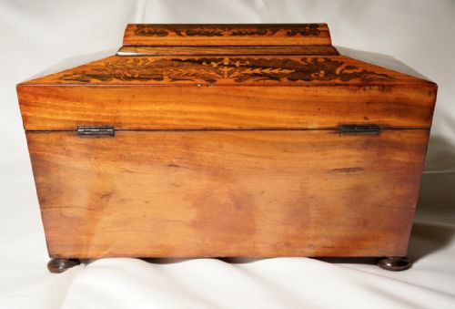 A GOOD ROSEWOOD AND SATINWOOD INLAID THREE COMPATMENT TEA CADDY - ADDITIONAL PHOTO 6
