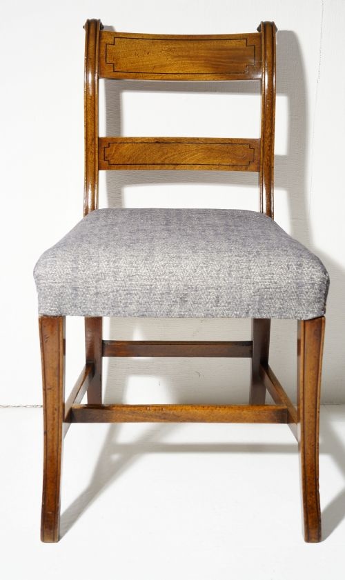 EXCELLENT SET OF SIX MAHOGANY SABRE LEGGED DINING CHAIRS - ADDITIONAL PHOTO 1