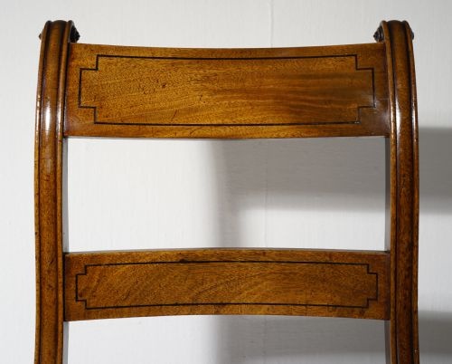 EXCELLENT SET OF SIX MAHOGANY SABRE LEGGED DINING CHAIRS - ADDITIONAL PHOTO 2