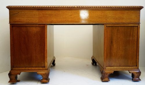 THREE PIECE MAHOGANY PEDESTAL DESK IN THE GEORGIAN - ADDITIONAL PHOTO 2
