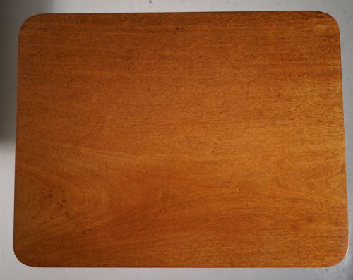MAHOGANY TILT TOP TRIPOD TABLE WITH BOXWOOD STRINGING TO LEGS IN EXCELLENT CONDITION - ADDITIONAL PHOTO 1