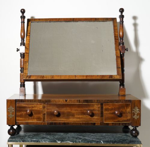 a good regency threedrawer oak lined mahogany and rosewood with boxwood stringing toilet mirror - CATEGORY: ANTIQUE MIRRORS - DATED REGENCY