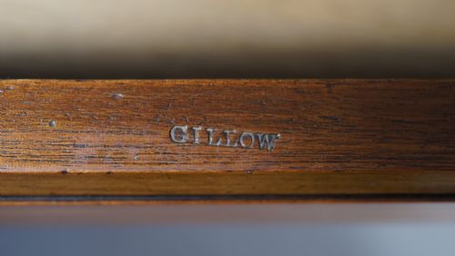 SUPERB QUALITY GILLOWS WALNUT AND SATINWOOD DRESSING TABLE IN EXCEPTIONAL CONDITION - ADDITIONAL PHOTO 3