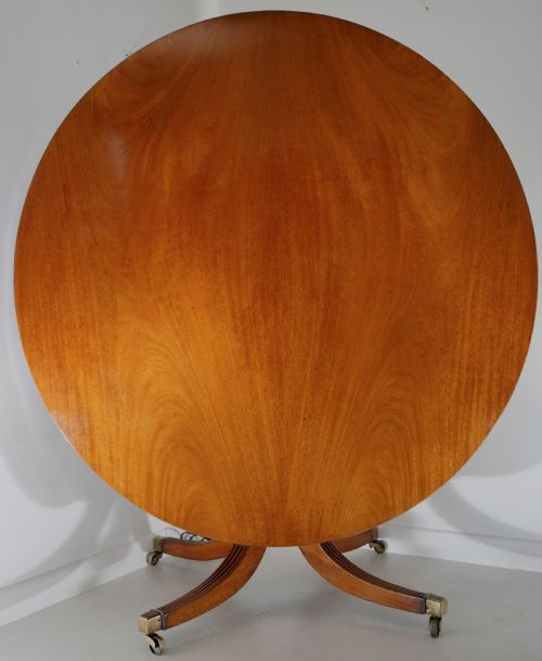 substantial eight seater solid mahogany dining table - CATEGORY: ANTIQUE TABLES - DATED GEORGIAN