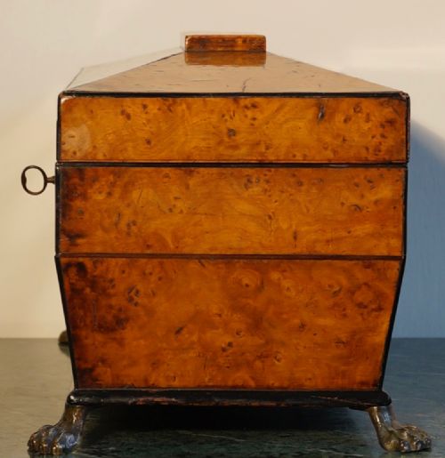 A FINE 1820S POLLARD OAK AND INLAID TEA CADDY SUPPORTED - ADDITIONAL PHOTO 6