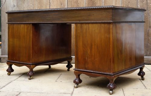 EXCELLENT QUALITY SOLID MAHOGANY THREEPIECE PEDESTAL DESK CIRCA 1920 - ADDITIONAL PHOTO 14