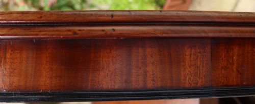 FINE QUALITY GEORGIAN MAHOGANY TILT TOP DINING TABLE - ADDITIONAL PHOTO 1