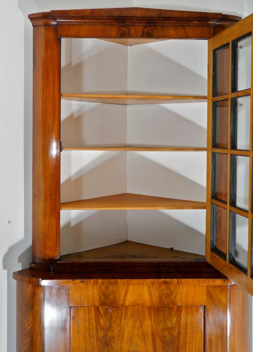 CORNER CUPBOARD - ADDITIONAL PHOTO 3