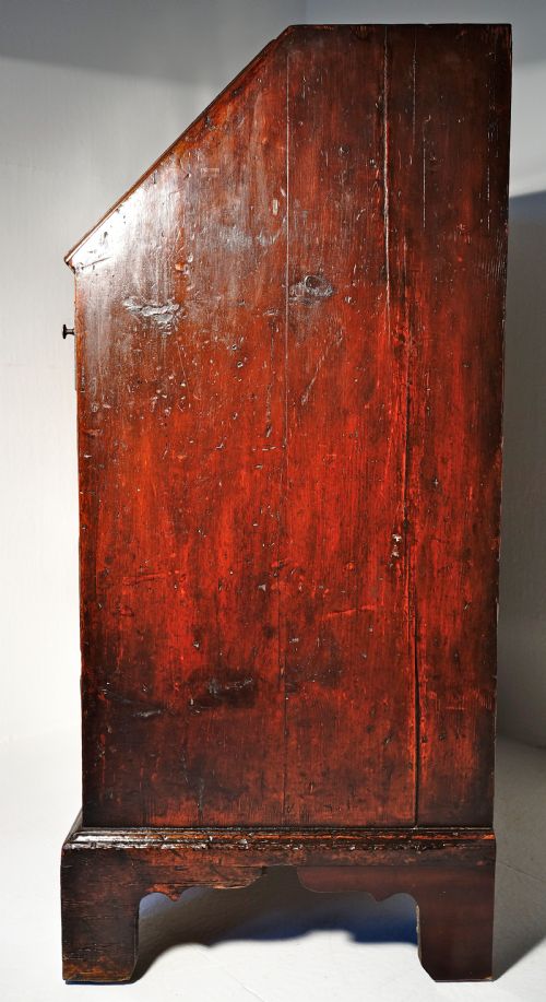 ANTIQUE MAHOGANY BUREAU - ADDITIONAL PHOTO 5