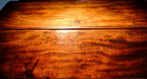 ANTIQUE MAHOGANY BUREAU - ADDITIONAL PHOTO 9