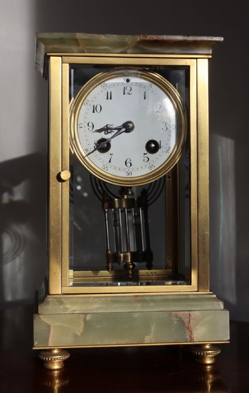 antique good looking fine quality 1880s french onyx marble and brass mantel clock - CATEGORY: ANTIQUE CLOCKS - DATED VICTORIAN