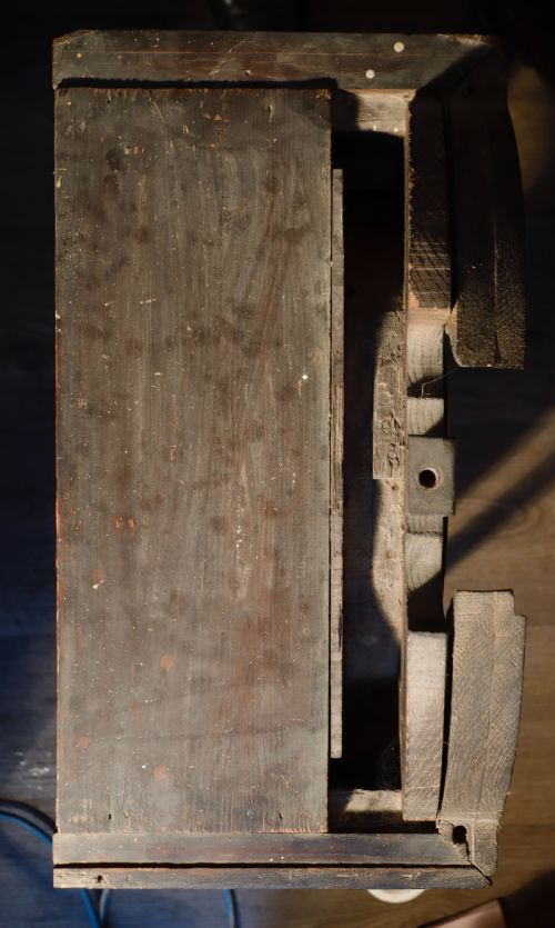 ANTIQUE MAHOGANY LONGCASE CLOCK FOR RESTORATION CIRCA 1800 - ADDITIONAL PHOTO 5