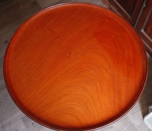 ANTIQUE TRIPOD TABLE - ADDITIONAL PHOTO 2