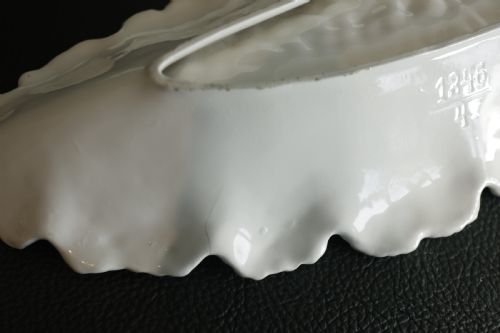 PAIR OF ANTIQUE STAFFORDSHIRE DISHES - ADDITIONAL PHOTO 3
