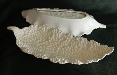 PAIR OF ANTIQUE STAFFORDSHIRE DISHES - ADDITIONAL PHOTO 4
