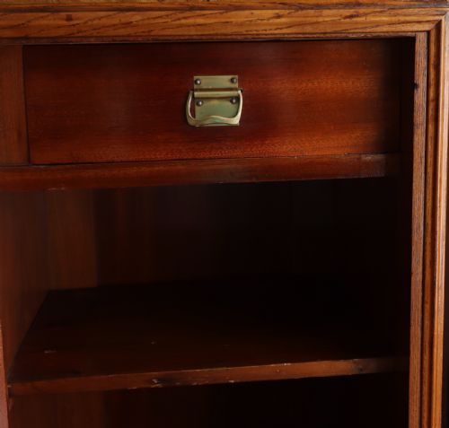 ANTIQUE PAIR OF CUPBOARDS - ADDITIONAL PHOTO 3