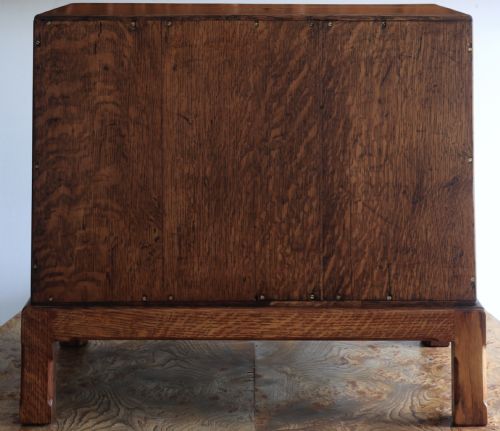 ANTIQUE OAK CUPBOARD WITH ROYAL CONNECTION - ADDITIONAL PHOTO 3