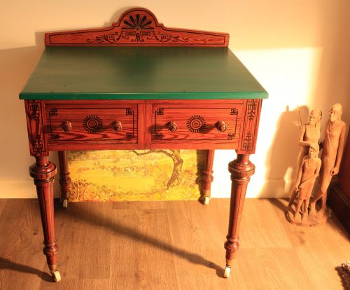 SIDE TABLE