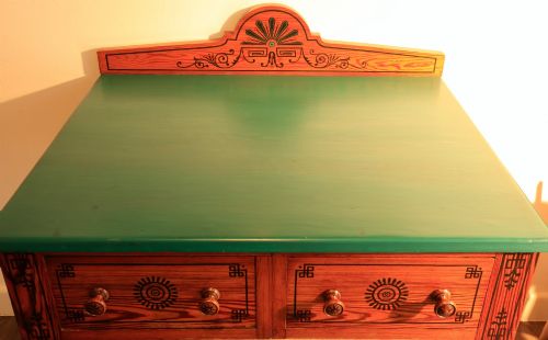 SIDE TABLE - ADDITIONAL PHOTO 1