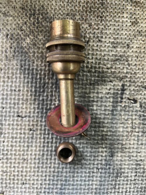 BRASS LAMP - ADDITIONAL PHOTO 4
